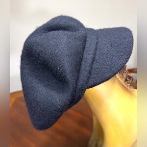 Black Wool 100%  Cap Berets Hats Classic Unisex Adjustable